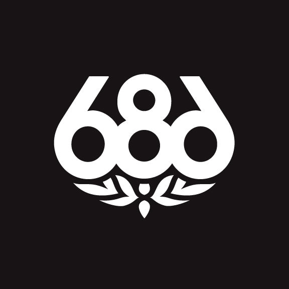 686