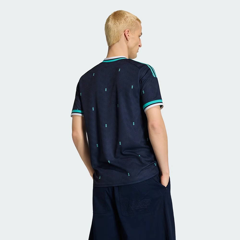 Puma DFB Deutschland Auswärtstrikot WM 2026 für Herren Puma DFB Deutschland Auswärtstrikot WM 2026 für Herren