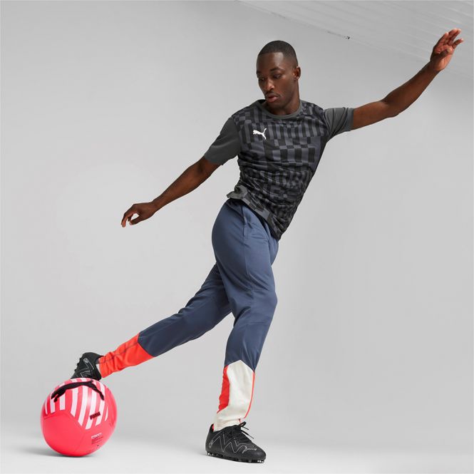 Puma FUTURE PLAY MG Rasen + Kunstrasenschuh - black silver Puma FUTURE PLAY MG Rasen + Kunstrasenschuh - black silver