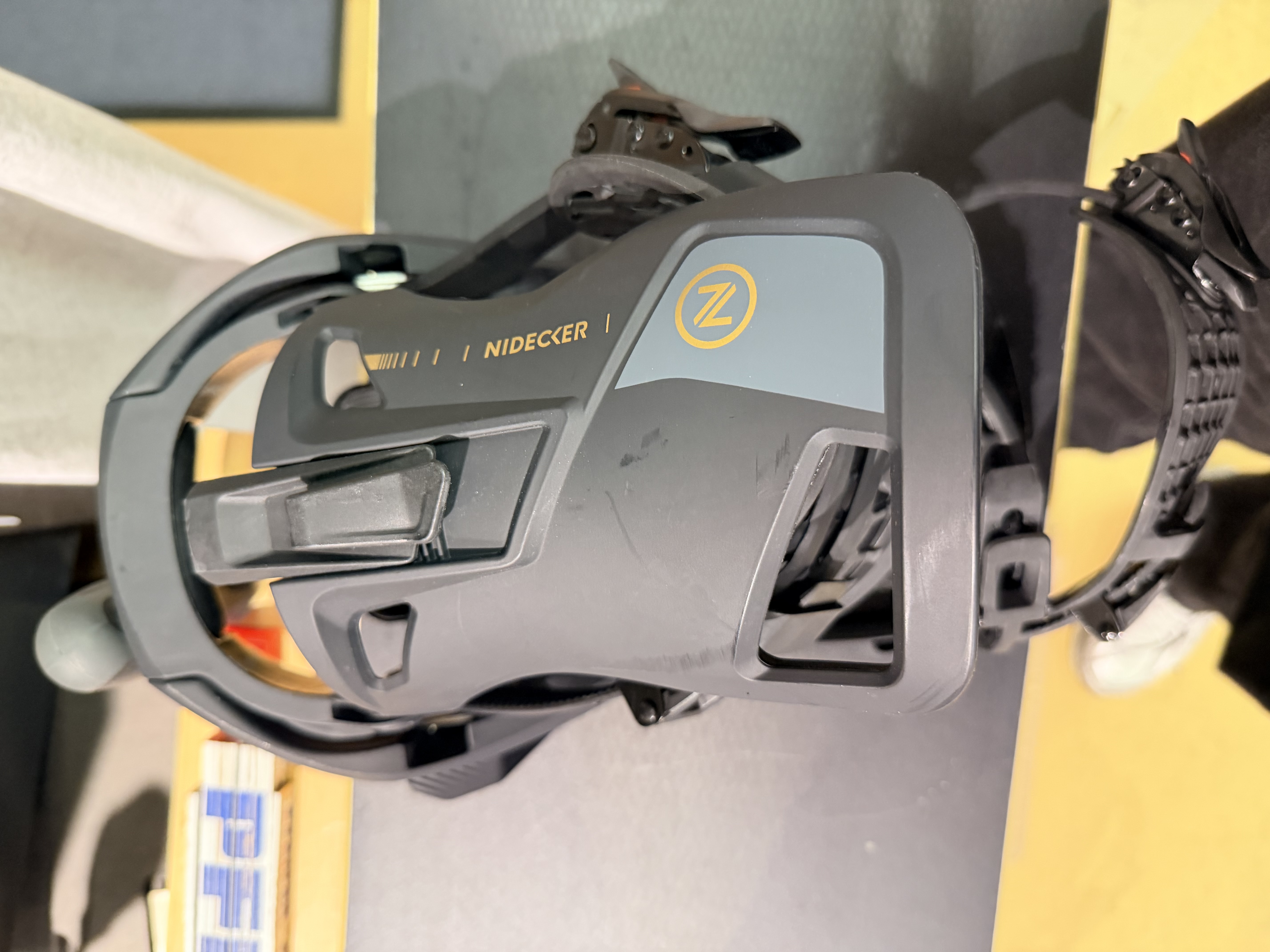 Nidecker Supermatic Snowboard Bindung schwarz (gebraucht - sehr guter Zustand)