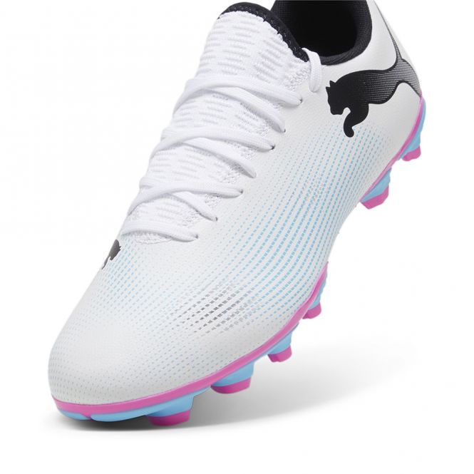 Puma FUTURE 7 PLAY FG/AG Fussballschuh - white poison pink Puma FUTURE 7 PLAY FG/AG Fussballschuh - white poison pink