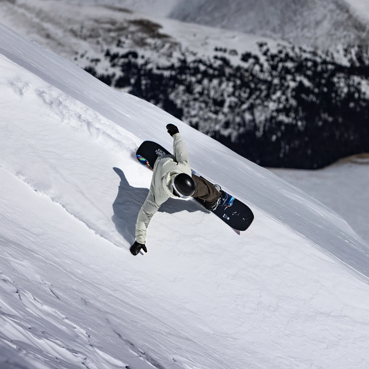 Never Summer Proto Type 3 All- Mountain Freestyle Snowboard 2026 Never Summer Proto Type 3 All- Mountain Freestyle Snowboard 2026