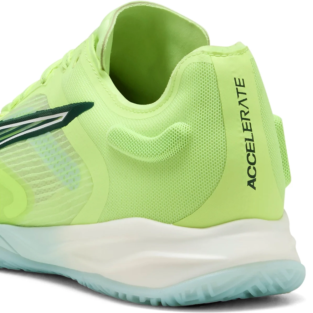 PUMA Accelerate NITRO™ SQD 4 Hallenschuhe – Light Green/White/Silver PUMA Accelerate NITRO™ SQD 4 Hallenschuhe – Light Green/White/Silver