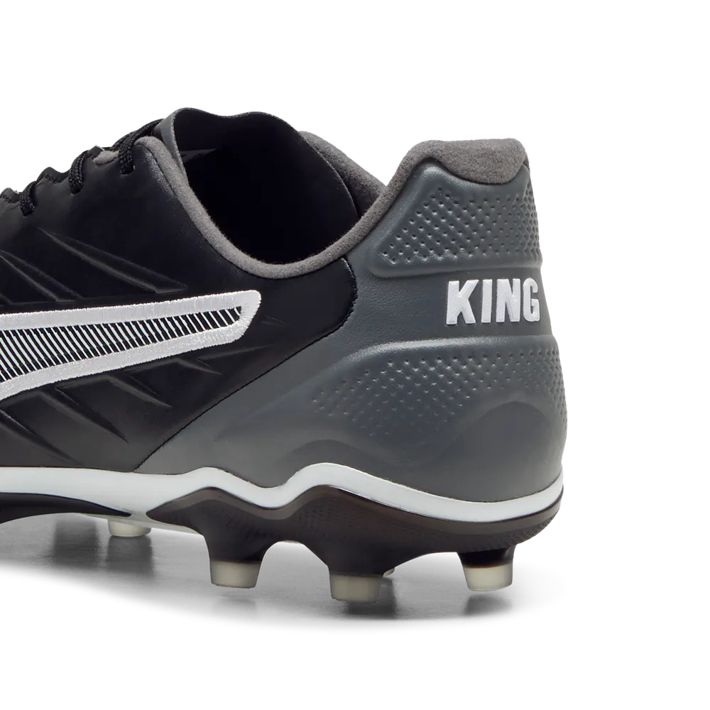 Puma KING PRO FG/AG Fußballschuhe – Black / White / Cool Dark Gray