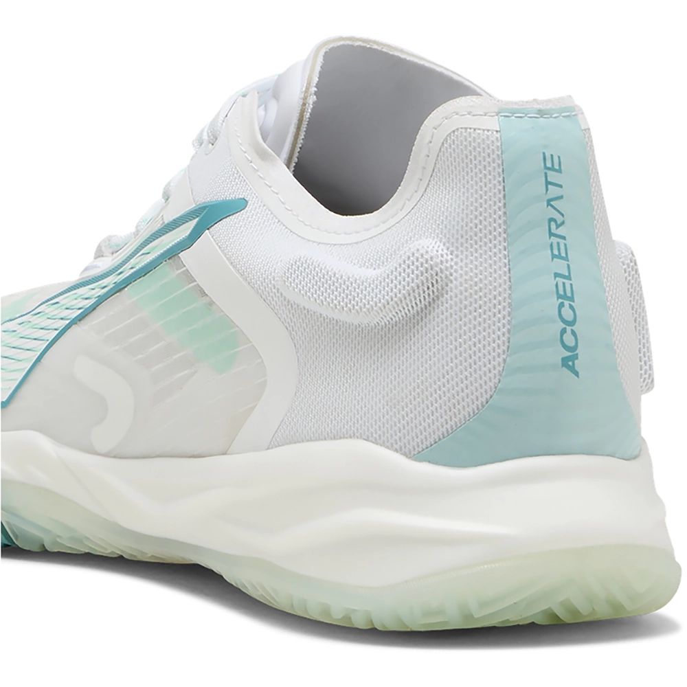 PUMA Accelerate NITRO™ SQD 4 Game On White/Blue/Water - Handballschuhe Damen