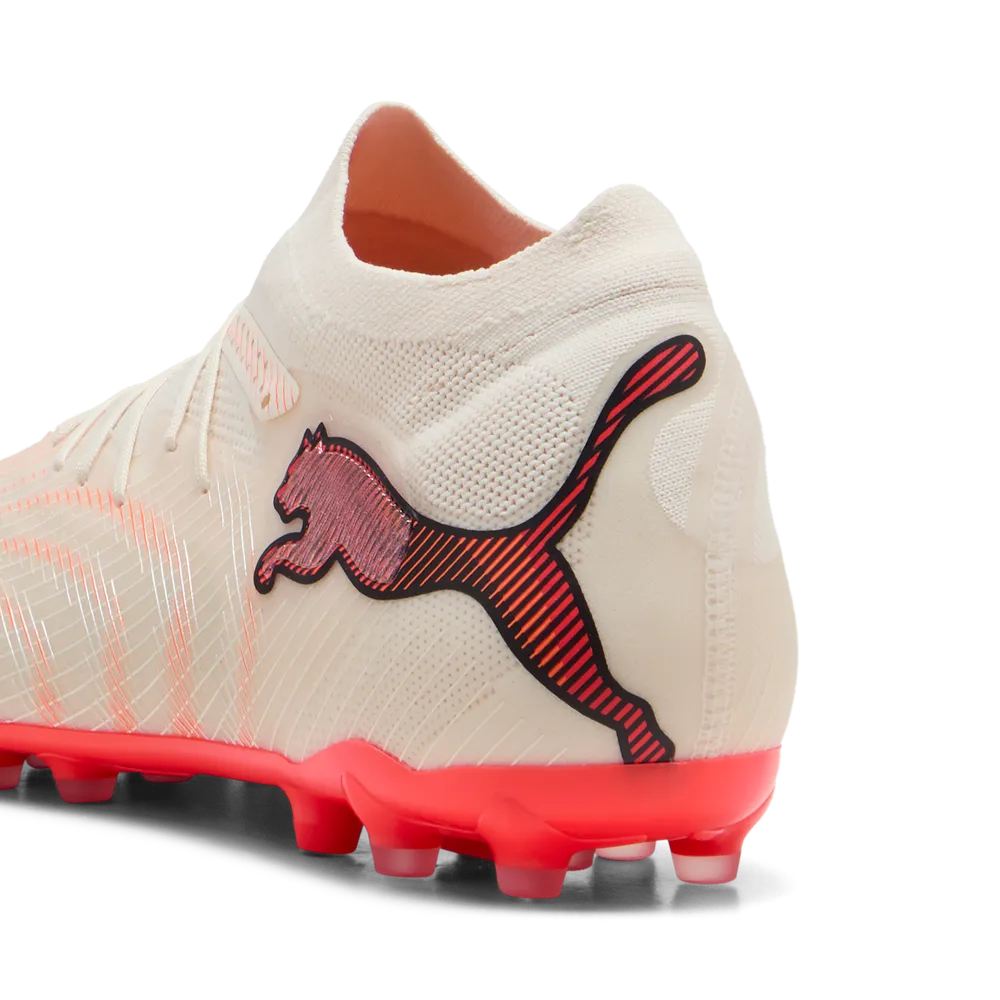 Puma FUTURE 9 PRO MG Fußballschuhe – Sugared Almond / White Ultra Red / Black