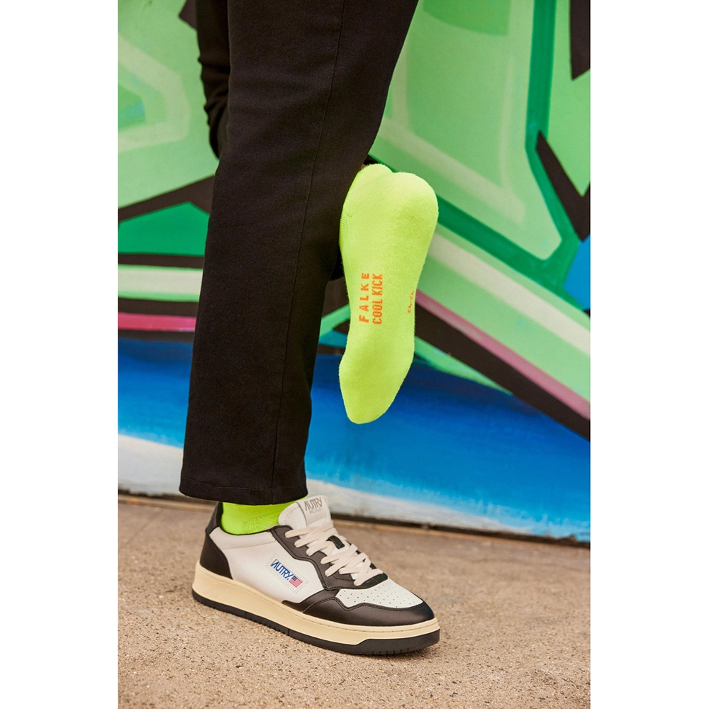 FALKE Cool Kick Unisex - Sneakersocken Weiß