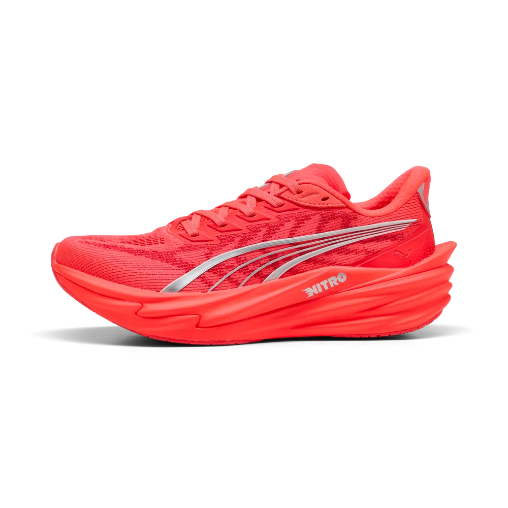 Puma Deviate NITRO™ 4 Laufschuhe für Damen – Ultra Red/Silver